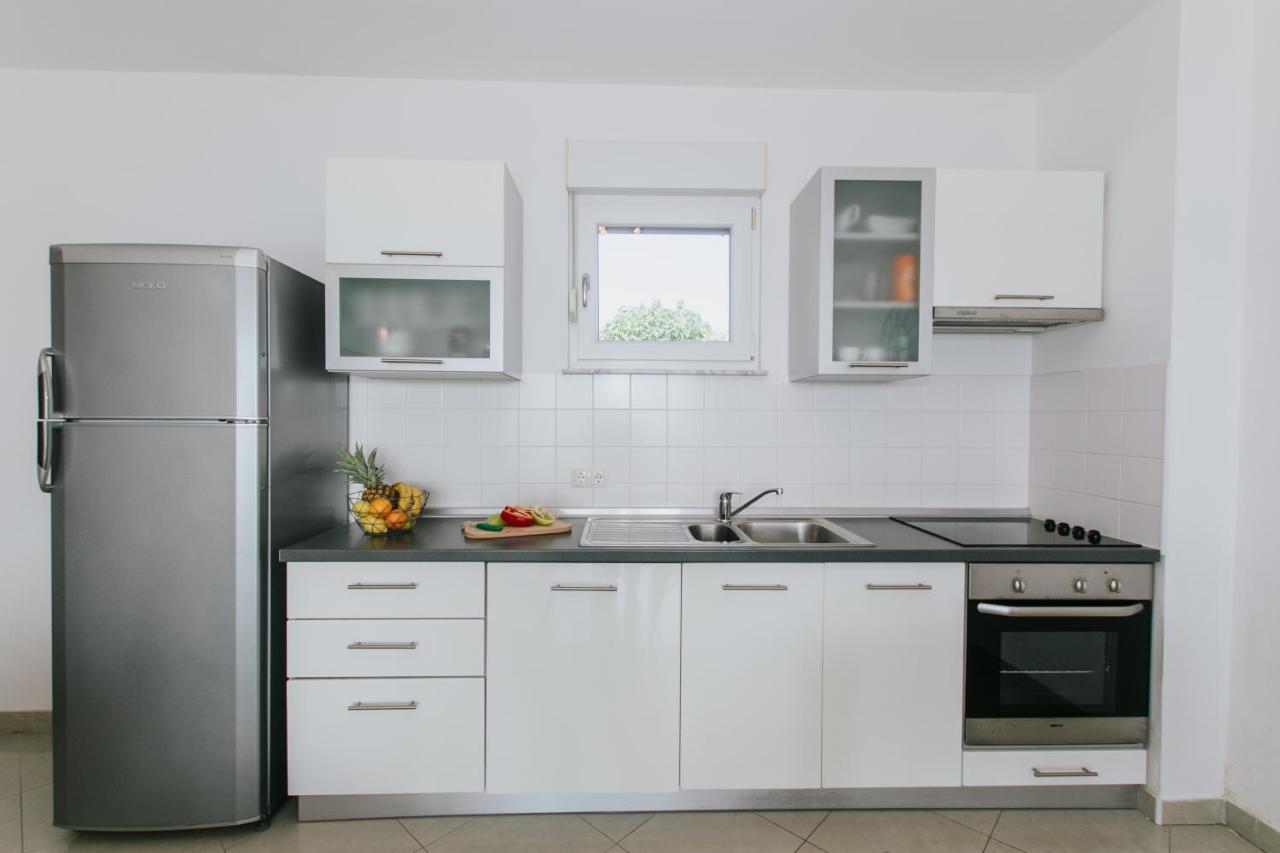 Apartman Sunny Apartment Trogir Exterior photo