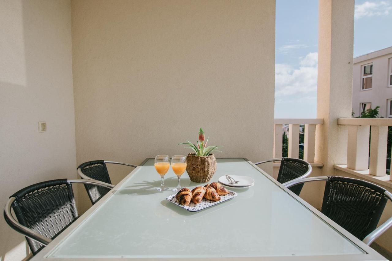 Apartman Sunny Apartment Trogir Exterior photo